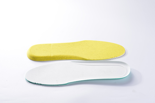 Memory foam footbed